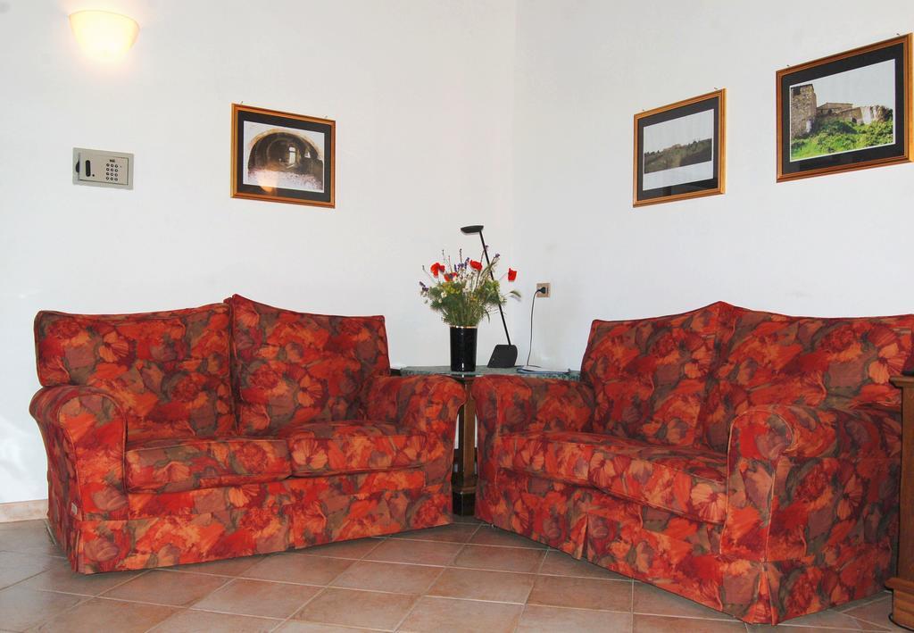 Le Valli Aparthotel Pomarance Camera foto