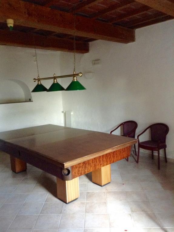 Le Valli Aparthotel Pomarance Esterno foto