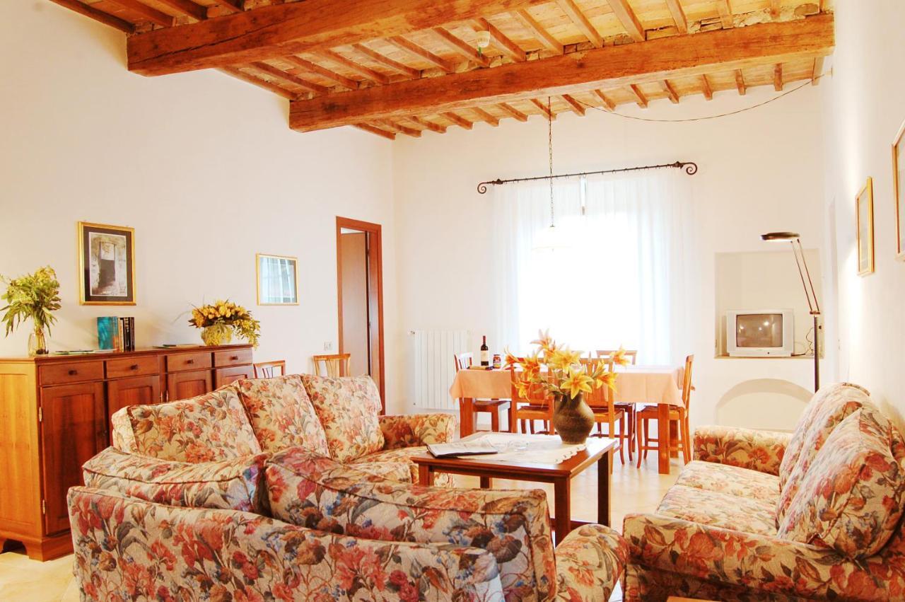 Le Valli Aparthotel Pomarance Camera foto